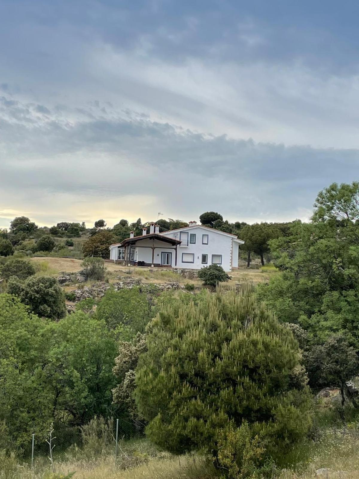Finca Altair Madrid Buitenkant foto